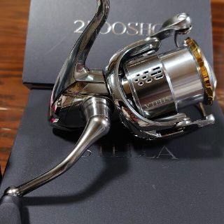 SHIMANO - シマノ 18 ステラ 2500SHG 超美品!の通販 by ゆうき's