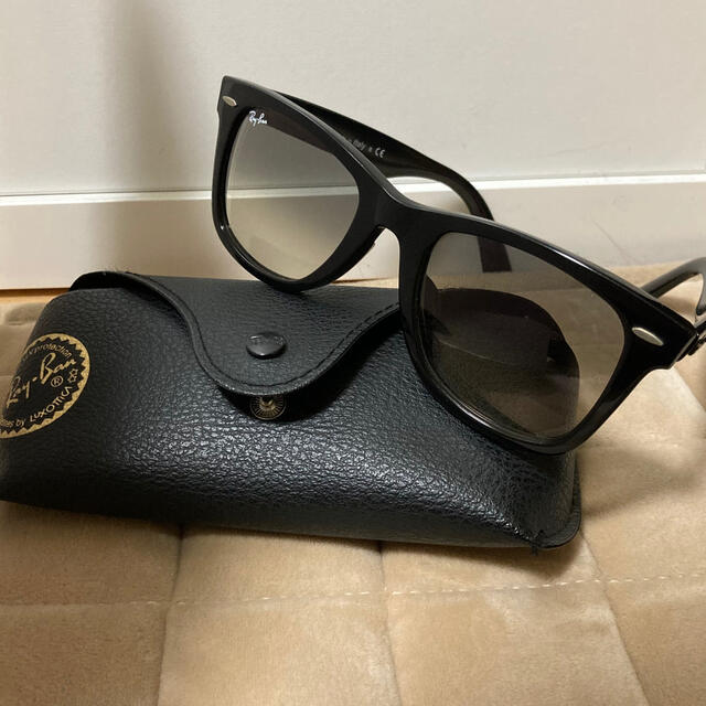 Ray-Ban(レイバン)のミカ様専用　RayBan サングラス メンズのファッション小物(サングラス/メガネ)の商品写真