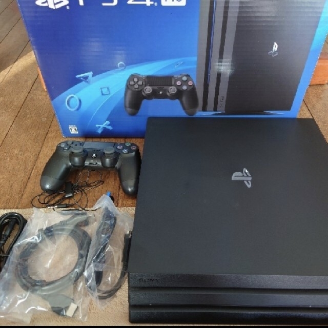 PS4 Pro CUH-7200BB01 1TB ジェット・ブラック 内容品完備