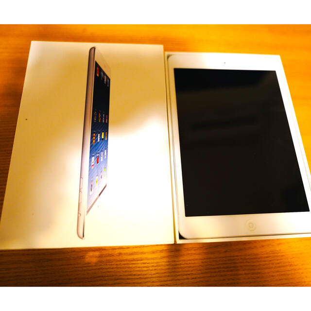 【第1世代】iPad mini Wi-Fi 32GB ホワイト MD532J/A