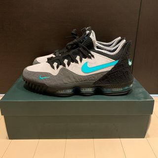 ナイキ(NIKE)のatmos NIKE LEBRON XVI LOW JADE(スニーカー)