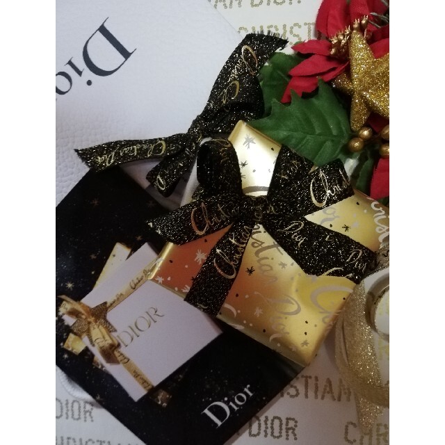 Christian Dior(クリスチャンディオール)の【限定】🌹DIOR🌹【X‘mas🎄コフレ】✨ゴ―ルデンナイツ【新品】ギフト コスメ/美容のベースメイク/化粧品(フェイスパウダー)の商品写真