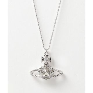 ヴィヴィアンウエストウッド(Vivienne Westwood)のVivienne Westwood ASTRID PENDANT スター　オーブ(ネックレス)