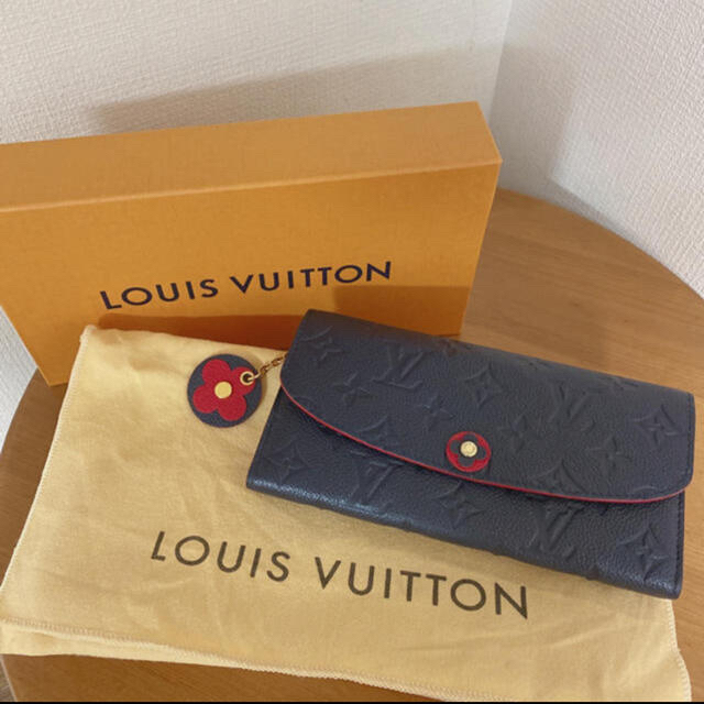 LOUIS VUITTON(ルイヴィトン)の本日限定セール　ポルトフォイユ・エミリー メンズのファッション小物(長財布)の商品写真
