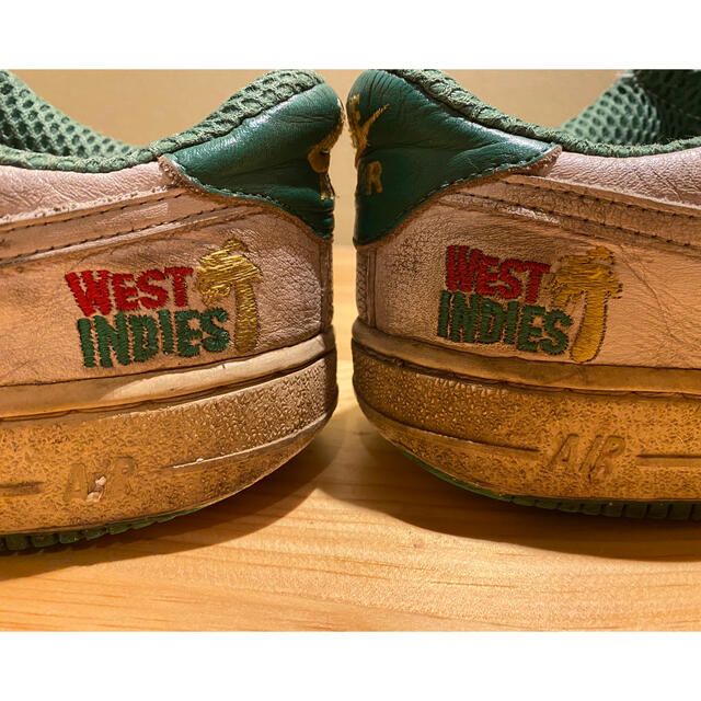 NIKE(ナイキ)の2001年製　NIKE AIR FORCE 1 WEST INDIES  ナイキ メンズの靴/シューズ(スニーカー)の商品写真