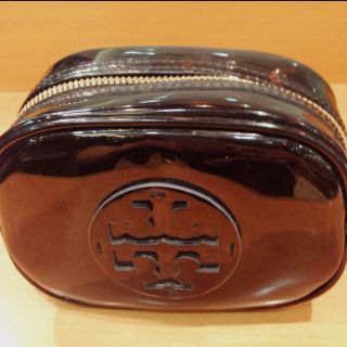 トリーバーチ(Tory Burch)のトリーバーチ エナメルポーチ(ポーチ)