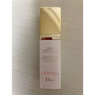 ディオール(Dior)のディオール プレステージ ホワイト ル プロテクター ルミエール UV 30ml(化粧下地)