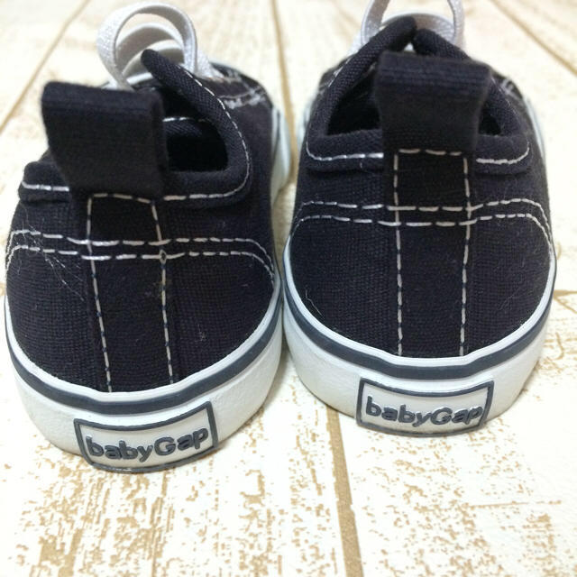 babyGAP(ベビーギャップ)のbaby GAP♡12〜13cm キッズ/ベビー/マタニティのベビー靴/シューズ(~14cm)(スニーカー)の商品写真