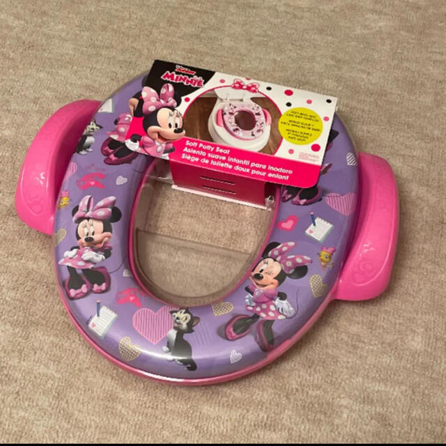 Disney(ディズニー)の【新品 未使用】補助便座ミニーちゃん　ディズニー キッズ/ベビー/マタニティのおむつ/トイレ用品(補助便座)の商品写真