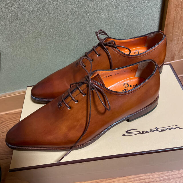 santoni