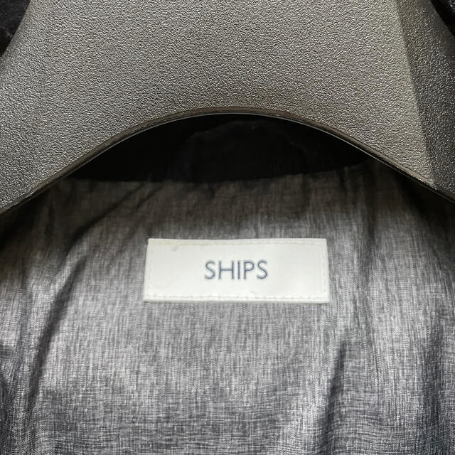 SHIPS(シップス)のみのみの。様専用 SHIPS ダウンジャケット Mサイズ ネイビー メンズのジャケット/アウター(ダウンジャケット)の商品写真