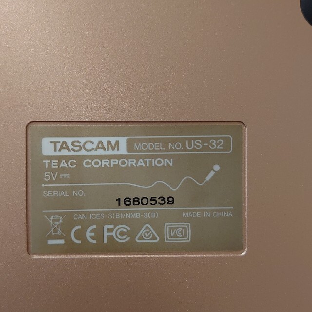 TASCAM オーディオインターフェース 楽器のDTM/DAW(オーディオインターフェイス)の商品写真