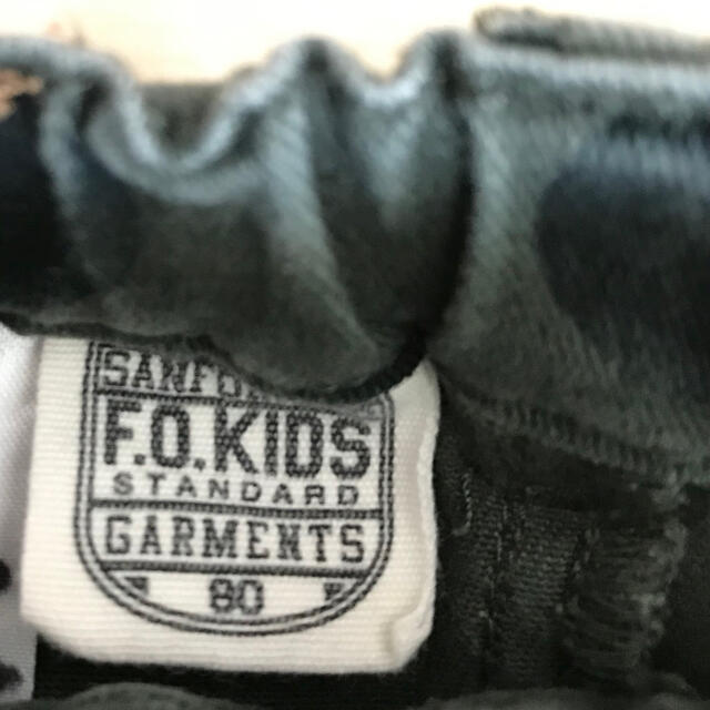 F.O.KIDS(エフオーキッズ)のF.O KIDS 80 長ズボン　パンツ　男の子　ドット キッズ/ベビー/マタニティのベビー服(~85cm)(パンツ)の商品写真