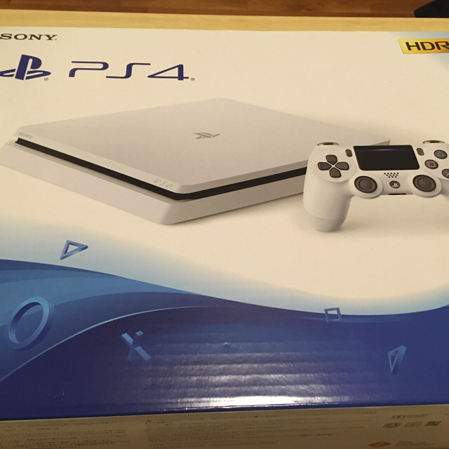 PlayStation4(プレイステーション4)のPlayStation4 500GB CUH-2200AB02 美品 エンタメ/ホビーのゲームソフト/ゲーム機本体(家庭用ゲーム機本体)の商品写真