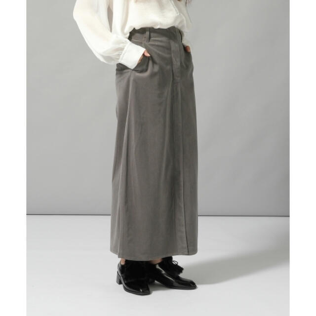 HARE(ハレ)のHARE ベロアペンシルスカート レディースのスカート(ロングスカート)の商品写真