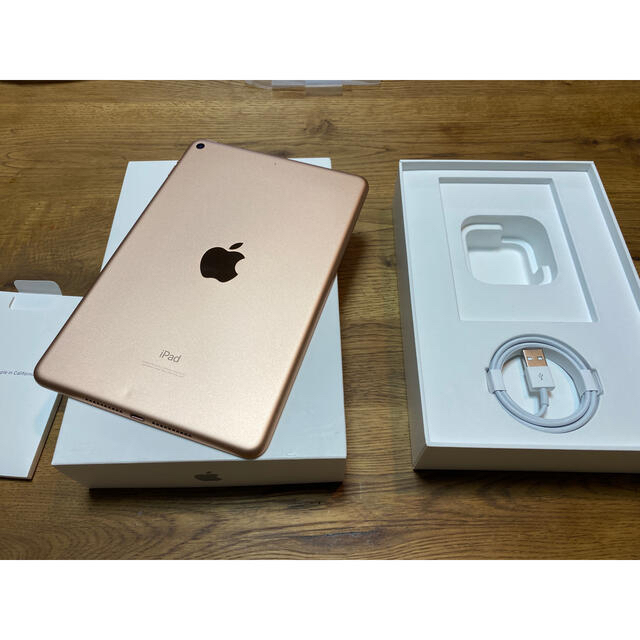 Apple(アップル)のiPad mini 5 wifi 256GBGOLD +applePencil スマホ/家電/カメラのPC/タブレット(タブレット)の商品写真