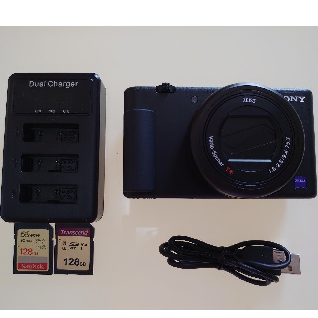 SONY(ソニー)のSONY ZV-1G シューティンググリップキット 128SD2枚, 社外充電器 スマホ/家電/カメラのカメラ(コンパクトデジタルカメラ)の商品写真