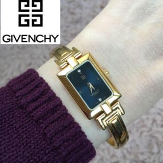 ジバンシー 値引き可能  GIVENCHY 電池交換済み 稼働品 美品 本物保証