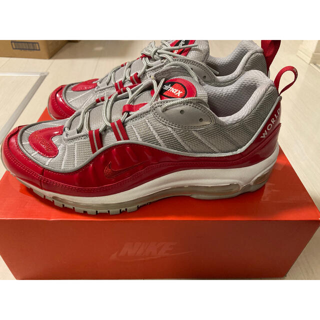 Supreme(シュプリーム)のNIKE AIR MAX 98 SUPREME シュプリーム　28cm メンズの靴/シューズ(スニーカー)の商品写真