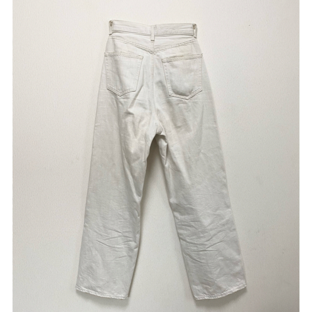 moussy(マウジー)のHW WHT LOOSE STRAIGHT 24インチ レディースのパンツ(デニム/ジーンズ)の商品写真