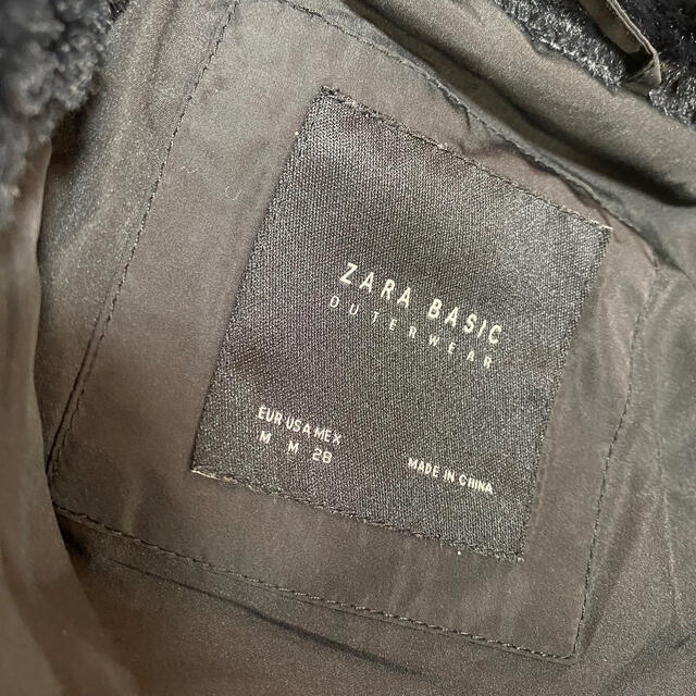 ZARA(ザラ)の(美品) ZARA  BASICダウンジャケットブラック レディースのジャケット/アウター(ダウンジャケット)の商品写真