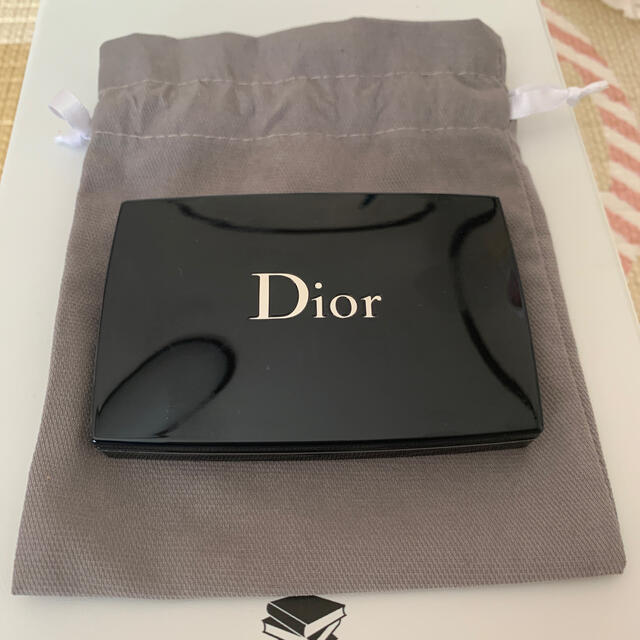 Dior(ディオール)のDior ディオール　ファンデーション コスメ/美容のベースメイク/化粧品(ファンデーション)の商品写真