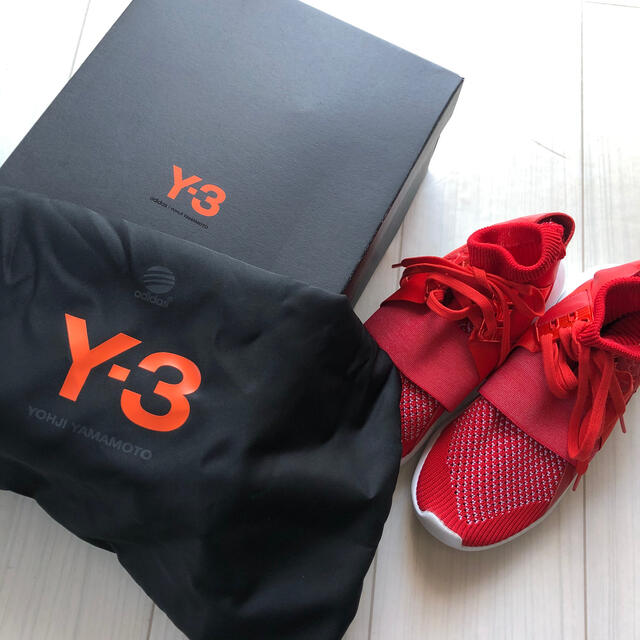 Y-3(ワイスリー)のY-3 スニーカー　レディース レディースの靴/シューズ(スニーカー)の商品写真