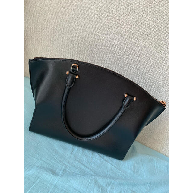 Charles and Keith(チャールズアンドキース)のチャールズアンドキース　2way トートバッグ レディースのバッグ(トートバッグ)の商品写真