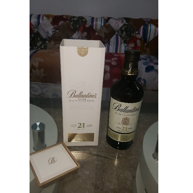 バランタイン 21年 700ml 40度-
