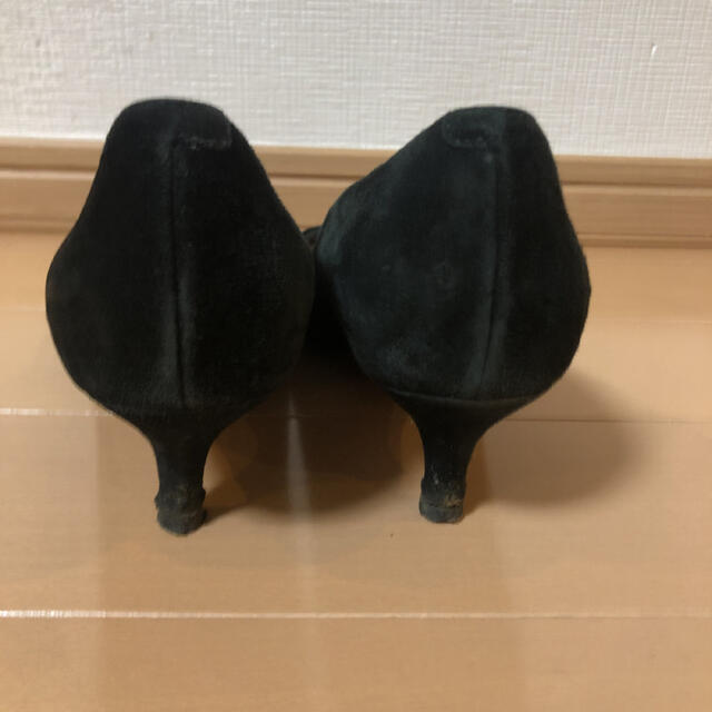 JOAN DAVID スエード　パンプス 黒　8 1/2  25.5cm レディースの靴/シューズ(ハイヒール/パンプス)の商品写真