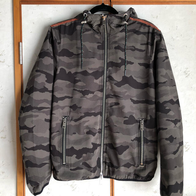 美品 DIESEL 新作レア ナイロン 迷彩カモフラ パーカー M 日本M~L