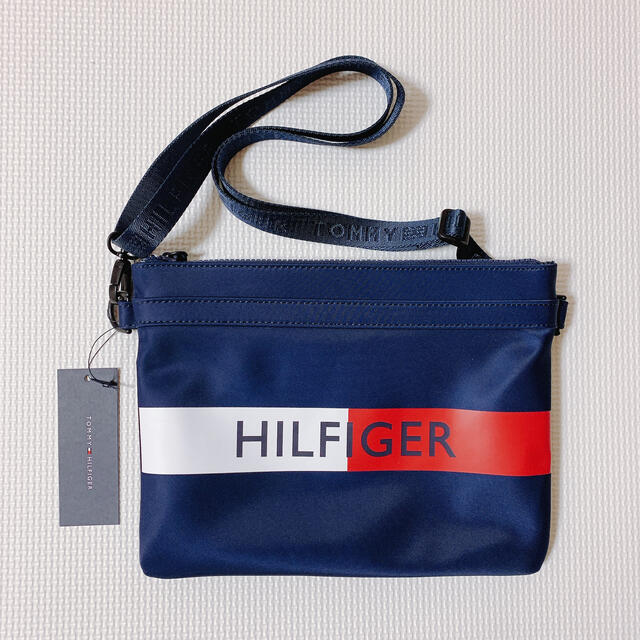 TOMMY HILFIGER(トミーヒルフィガー)の【未使用・送料込】トミーヒルフィガー　ミニバッグ レディースのバッグ(ショルダーバッグ)の商品写真