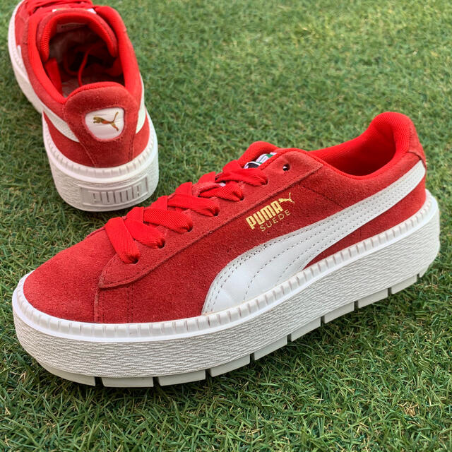 在庫処分・数量限定 美品24 PUMA プーマ スエードプラットフォーム ...