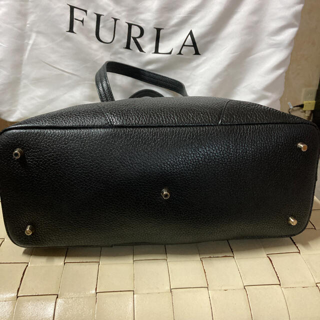Furla(フルラ)の週末限定お値下げ致しました・フルラのショルダーバック メンズのバッグ(ショルダーバッグ)の商品写真