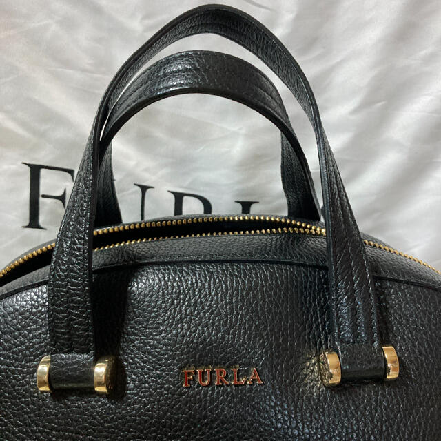 Furla(フルラ)の週末限定お値下げ致しました・フルラのショルダーバック メンズのバッグ(ショルダーバッグ)の商品写真