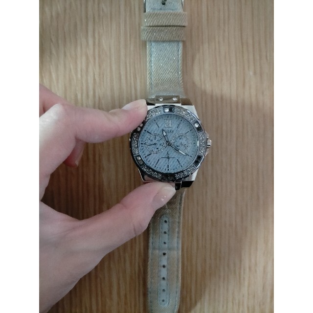 GUESS(ゲス)のGUESS 腕時計 正規品 レディースのファッション小物(腕時計)の商品写真