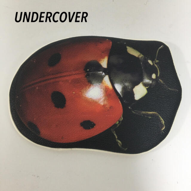 UNDERCOVER(アンダーカバー)のUNDERCOVER アンダーカバー　ポーチ　小物入れ　てんとう虫 レディースのファッション小物(ポーチ)の商品写真