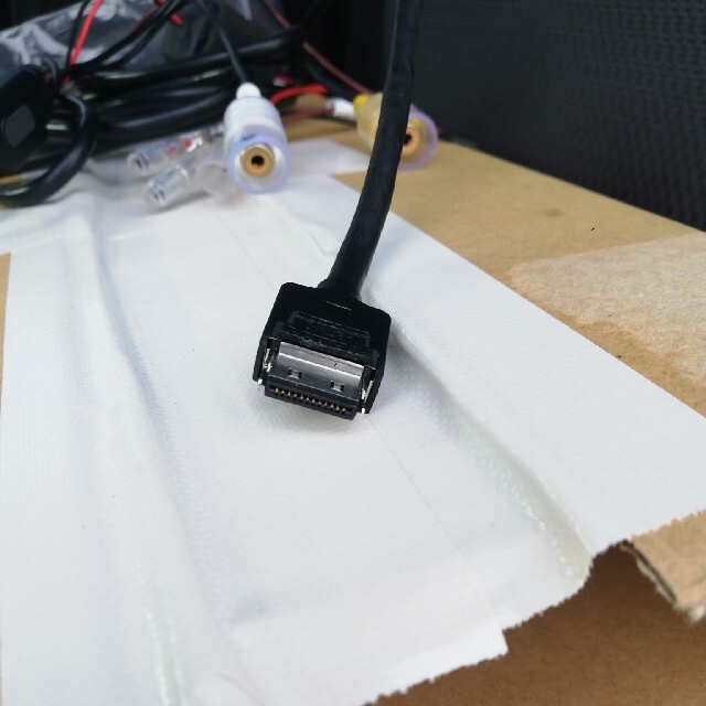 まさんぺさん専用　アルパイン　9インチモニター　リア車載キッド 自動車/バイクの自動車(カーナビ/カーテレビ)の商品写真