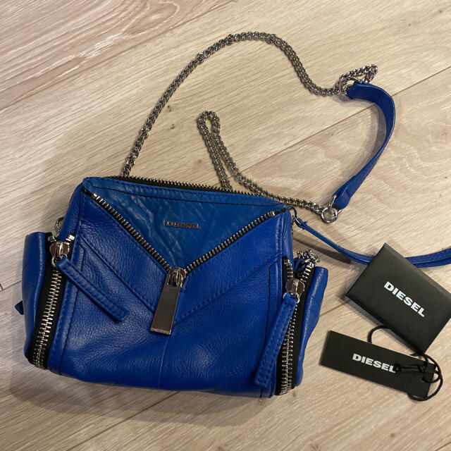 ディーゼル DIESEL ショルダーバッグ チェーン 皮 | フリマアプリ ラクマ
