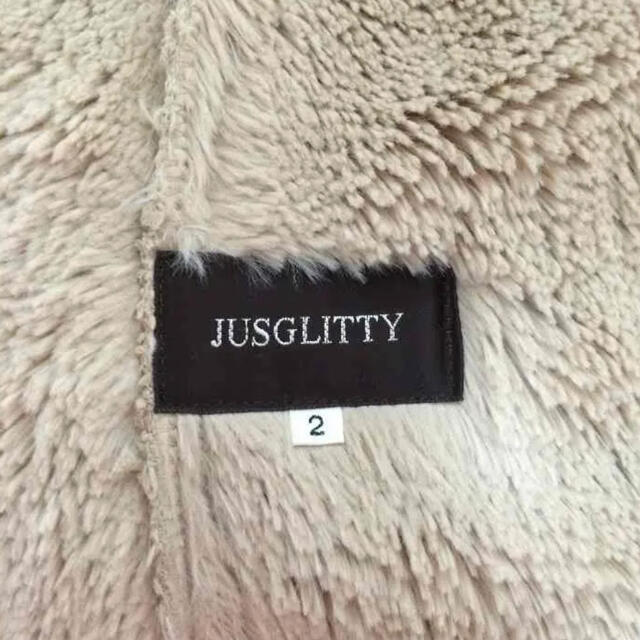 JUSGLITTY(ジャスグリッティー)のお値下げ中‼️ジャスグリッティー　ファーコート レディースのジャケット/アウター(毛皮/ファーコート)の商品写真