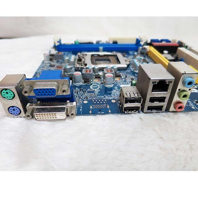 FOXCONN マザーボードの通販 by pink7panda's shop|ラクマ FOXCONN マザーボードの通販 by pink7panda's shop|ラクマ