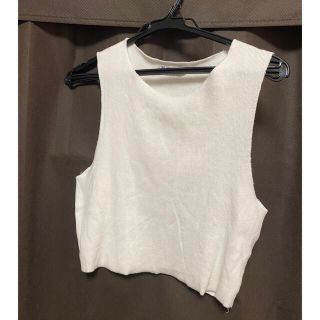 ザラ(ZARA)のzara トップス(Tシャツ(半袖/袖なし))