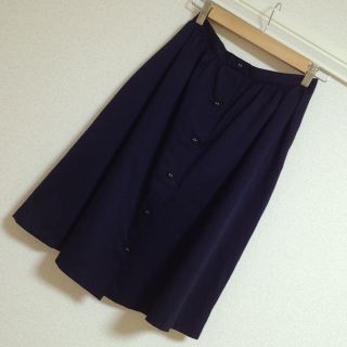 イッカ(ikka)のミディアムスカート(ひざ丈スカート)