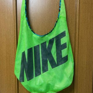 NIKE リバーシブルメッシュトートバッグ