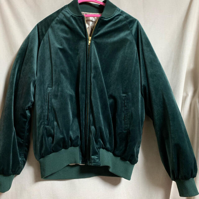 DouDou(ドゥドゥ)のベロアブルゾン レディースのジャケット/アウター(ブルゾン)の商品写真