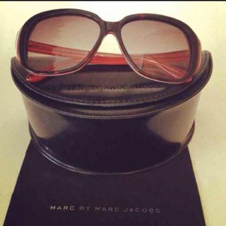 マークバイマークジェイコブス(MARC BY MARC JACOBS)の新品！！マークバイ サングラス(サングラス/メガネ)