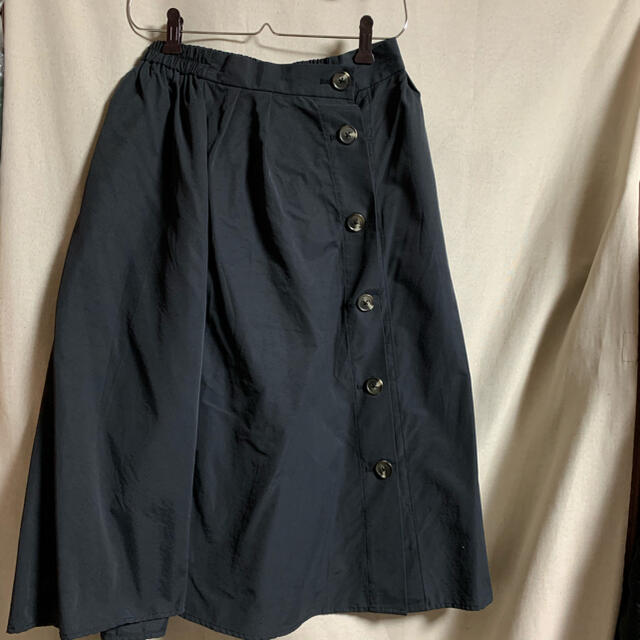 GU(ジーユー)のGU ロングスカート　トレンチスカート レディースのスカート(ロングスカート)の商品写真