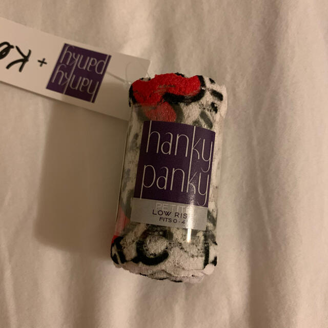 HANKY PANKY(ハンキーパンキー)のハンキーパンキー　キースヘリング柄タンガ レディースの下着/アンダーウェア(ショーツ)の商品写真