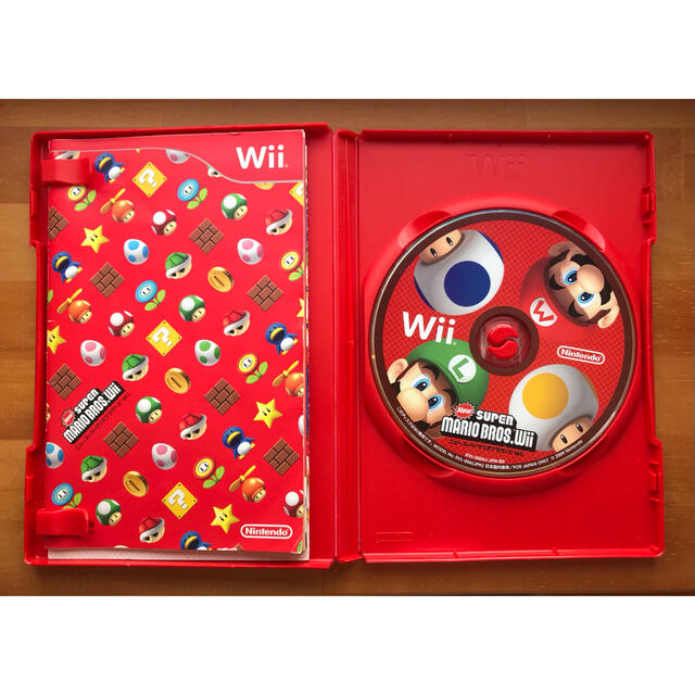 Wii(ウィー)のNew スーパーマリオブラザーズ  Wii エンタメ/ホビーのゲームソフト/ゲーム機本体(家庭用ゲームソフト)の商品写真