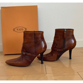 トッズ(TOD'S)のトッズ　ショートブーツ(ブーツ)